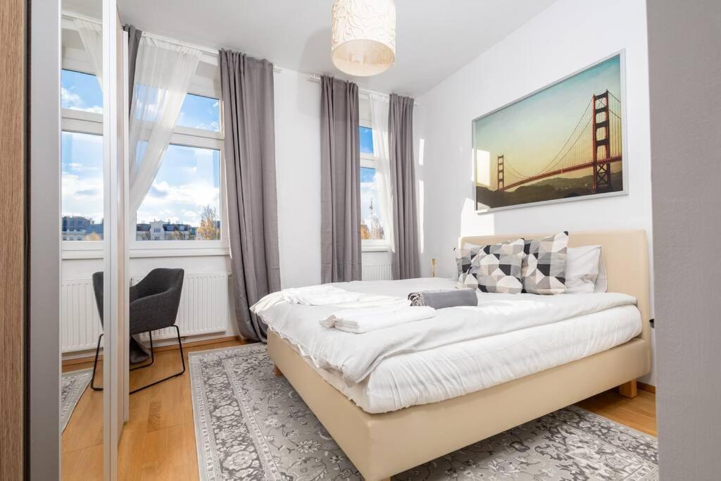 Orestaliving- 3Br On The Daube Canal/Friedensbruecke ウィーン エクステリア 写真