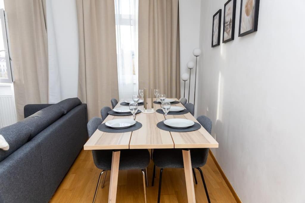 Orestaliving- 3Br On The Daube Canal/Friedensbruecke ウィーン エクステリア 写真